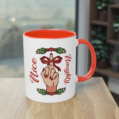 Böse und Brav im Weihnachtsstil: Naughty & Nice Tasse