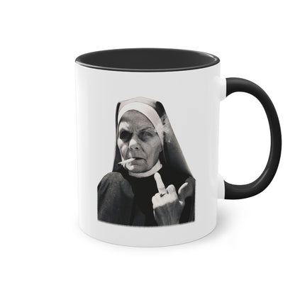 Freche Nonnen Tasse - Lustige Tasse mit Nonne die den Mittelfinger zeigt