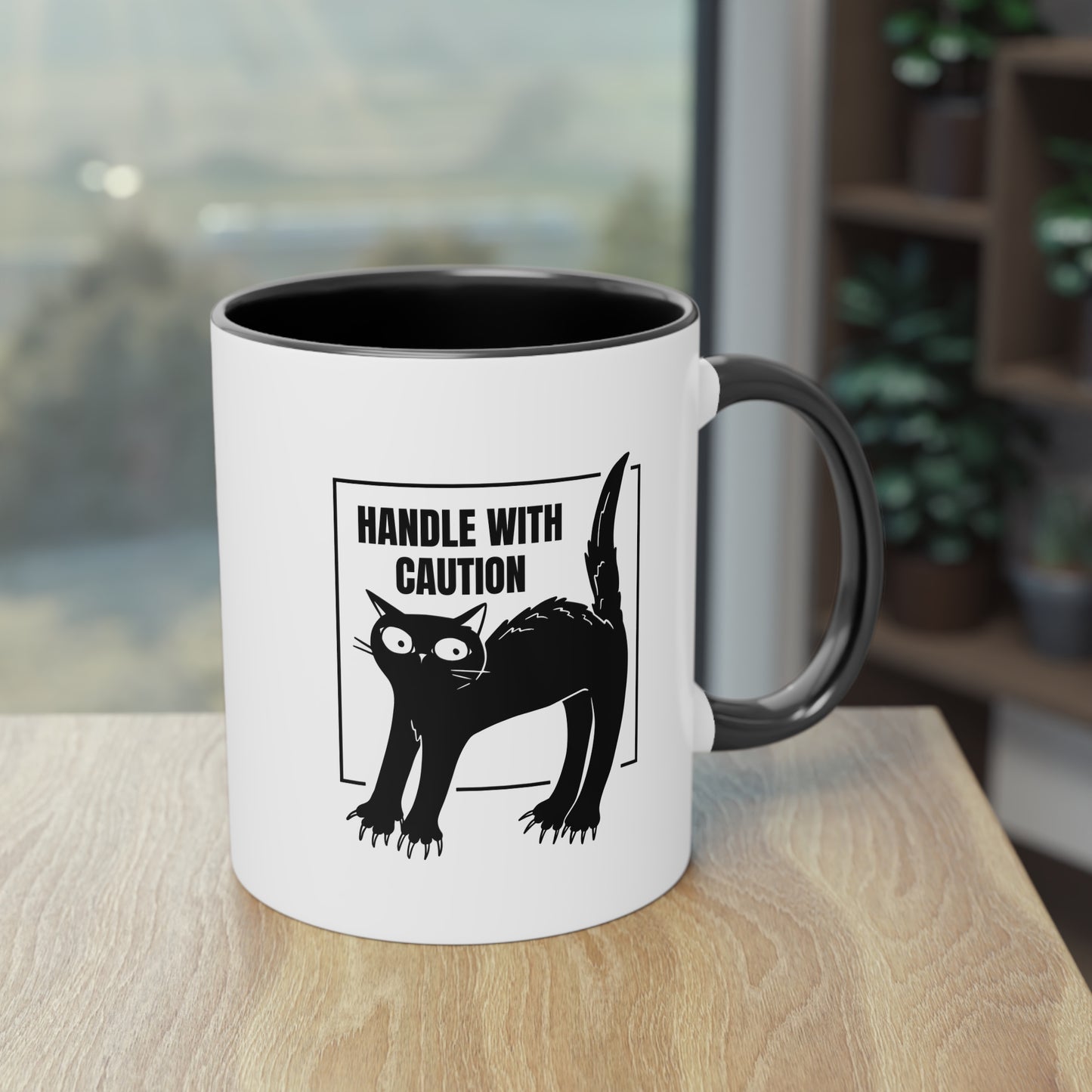 Tasse „Handle with Caution“ für Katzenbesitzer