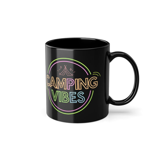 Camping Vibes Neon Tasse auf Schwarz | Outdoor Design