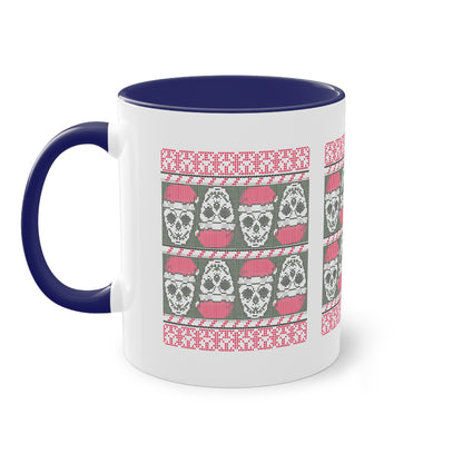 Ugly Sweater Totenkopf Tasse - Weihnachtlicher Grusel mit Stil