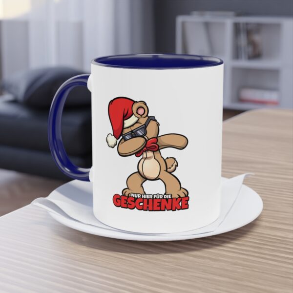 Dappender Weihnachts Teddybär: Nur für die Geschenke hier Tasse