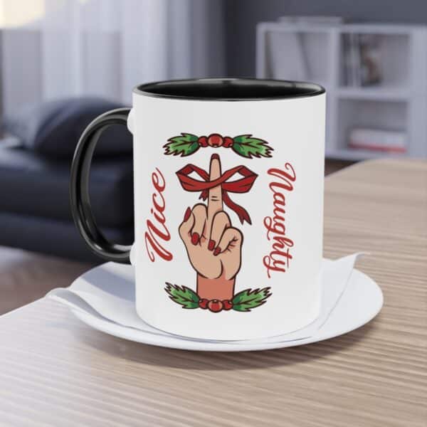 Böse und Brav im Weihnachtsstil: Naughty & Nice Tasse