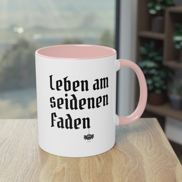 Leben am seidenen Faden - Vogelspinnen Tasse mit lustigen Spruch