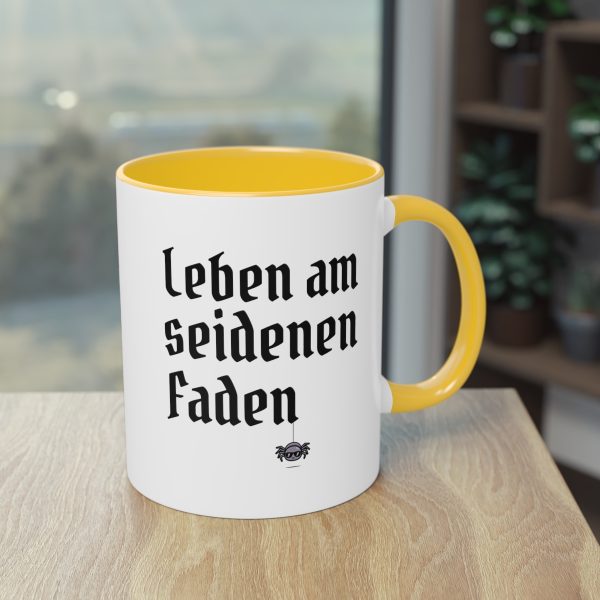 Leben am seidenen Faden - Vogelspinnen Tasse mit lustigen Spruch