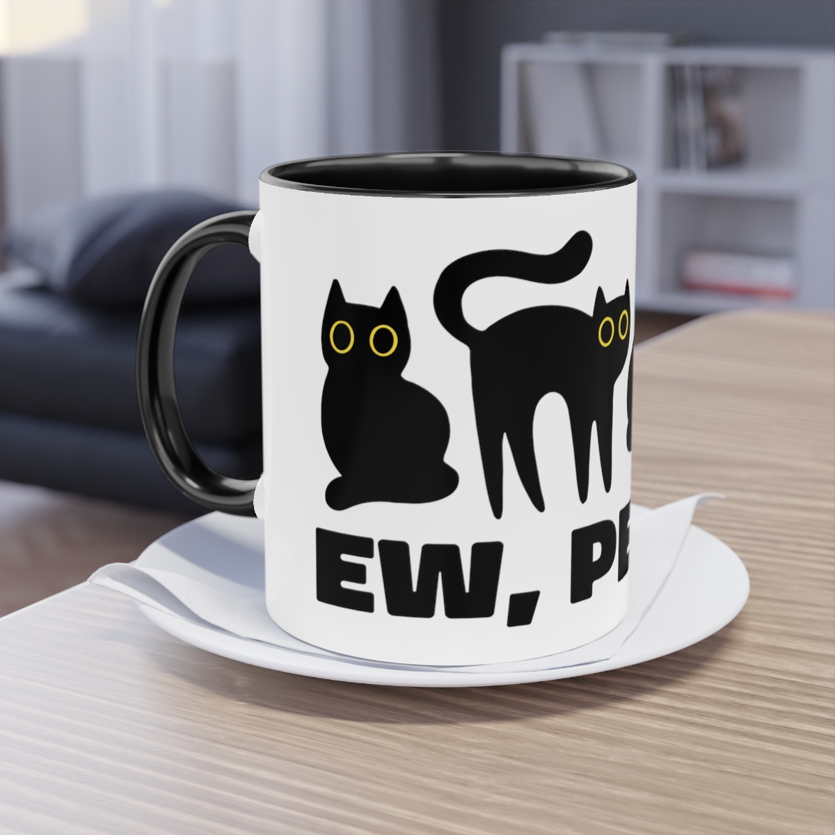 Die Katzen-Tasse mit "Ew People"-Spruch